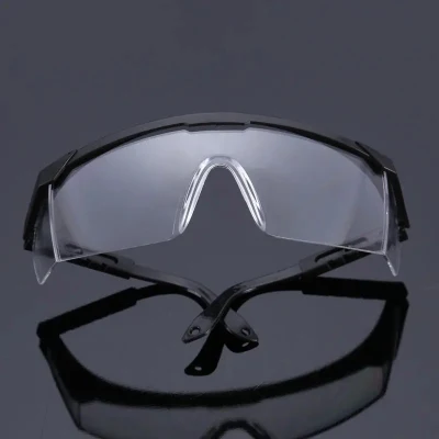 Устойчивые к царапинам прозрачные промышленные защитные очки для занятий спортом.